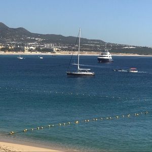 Meet your Posher, Fay